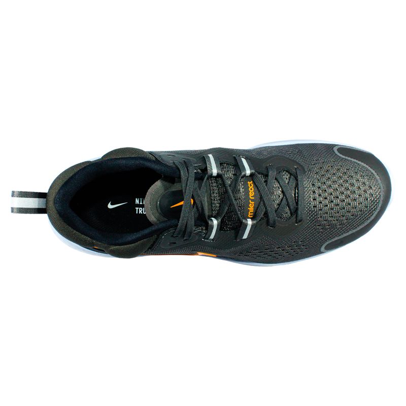 Nike react best sale shoes black