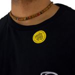 1000931889_3