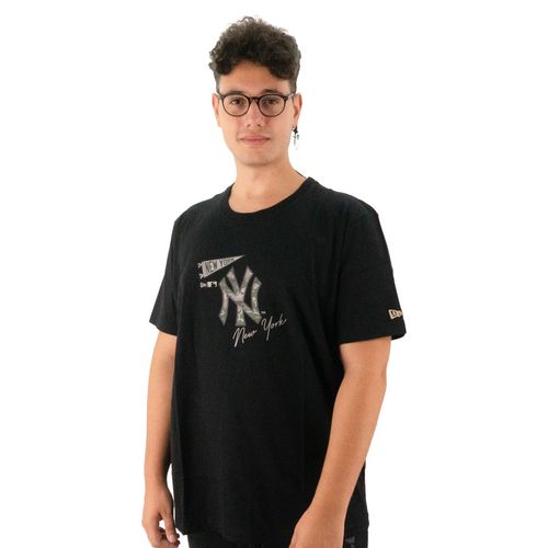 Camiseta Over New Era Neyyan Masculino